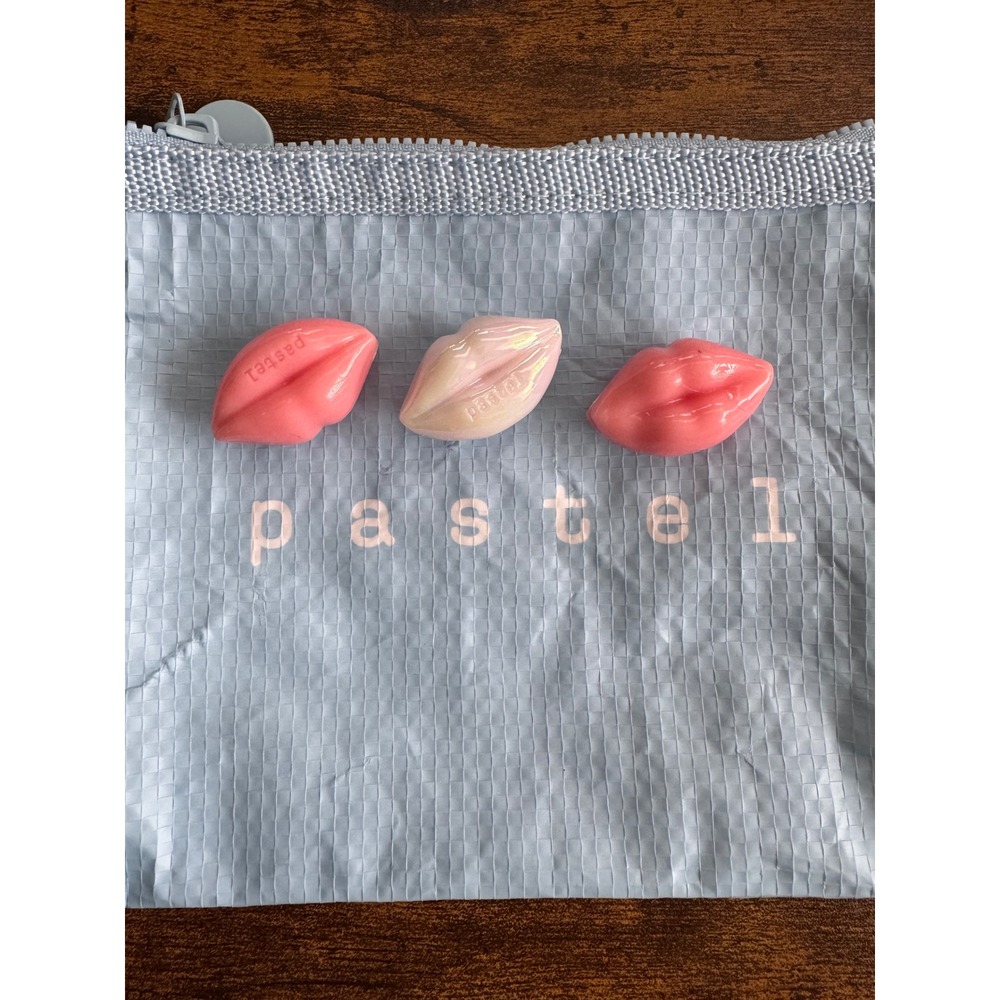 Cj Hendry Pastel Lips Beads Set Pink Iridescent Art Collectible 3 Piece Set